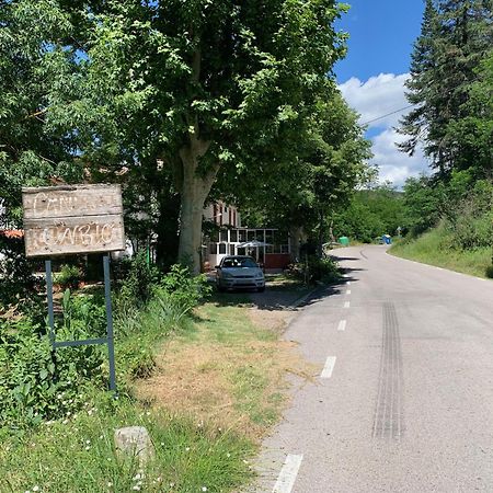 Hostal Rural Can Enric Sant Sadurní d'Osormort Exterior foto
