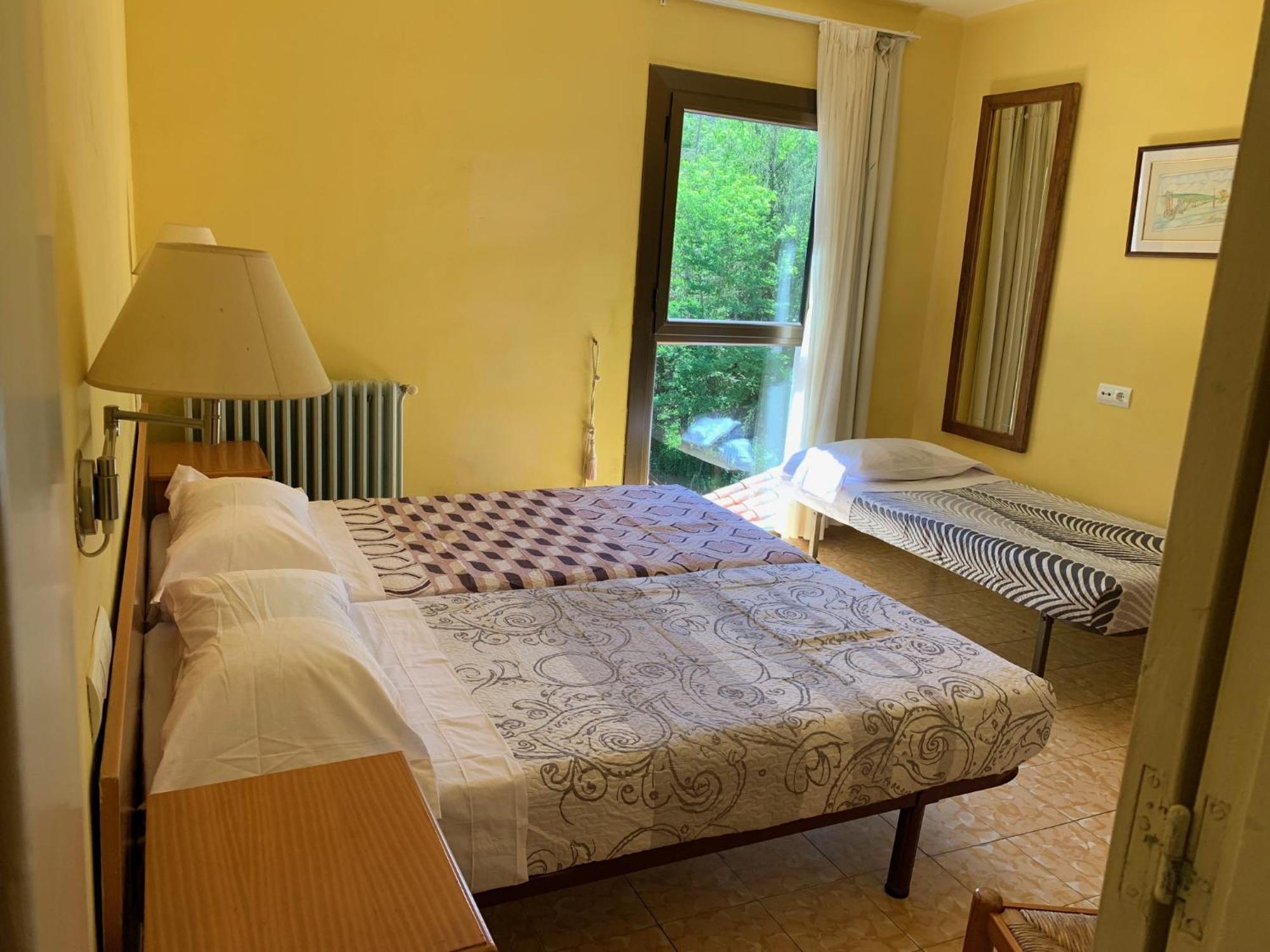Hostal Rural Can Enric Sant Sadurní d'Osormort Exterior foto